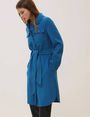 marksandspencer_SS21_T50_7882T_dlouhy vlneny kosilovy kabat s paskem_modra_4599Kc_model